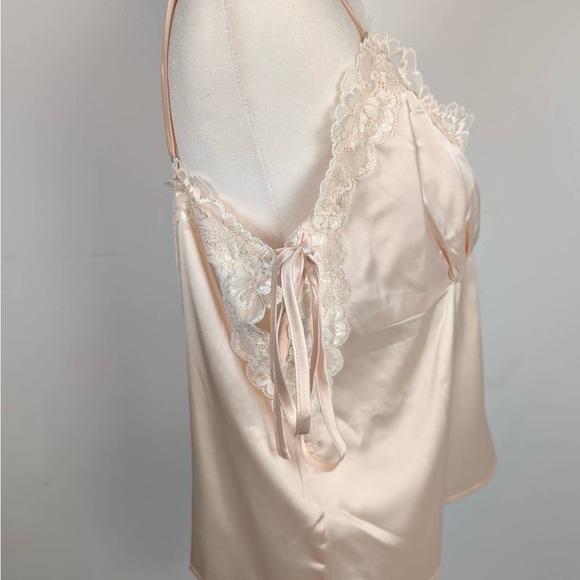 NWT LULU’S- Remarkably Darling Blush Pink Lace Bow Strap Cami Top - Picture 5 of 5